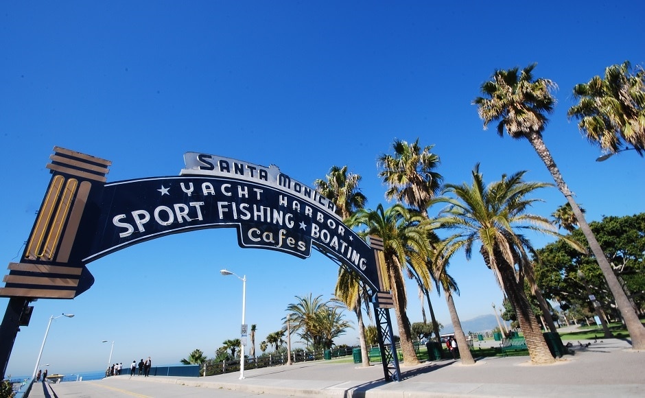 ロサンゼルス市内観光ツアー決定版！朝はゆったり出発/日本語ガイドと巡るハリウッド、ビバリーヒルズ、サンタモニカ人気スポット