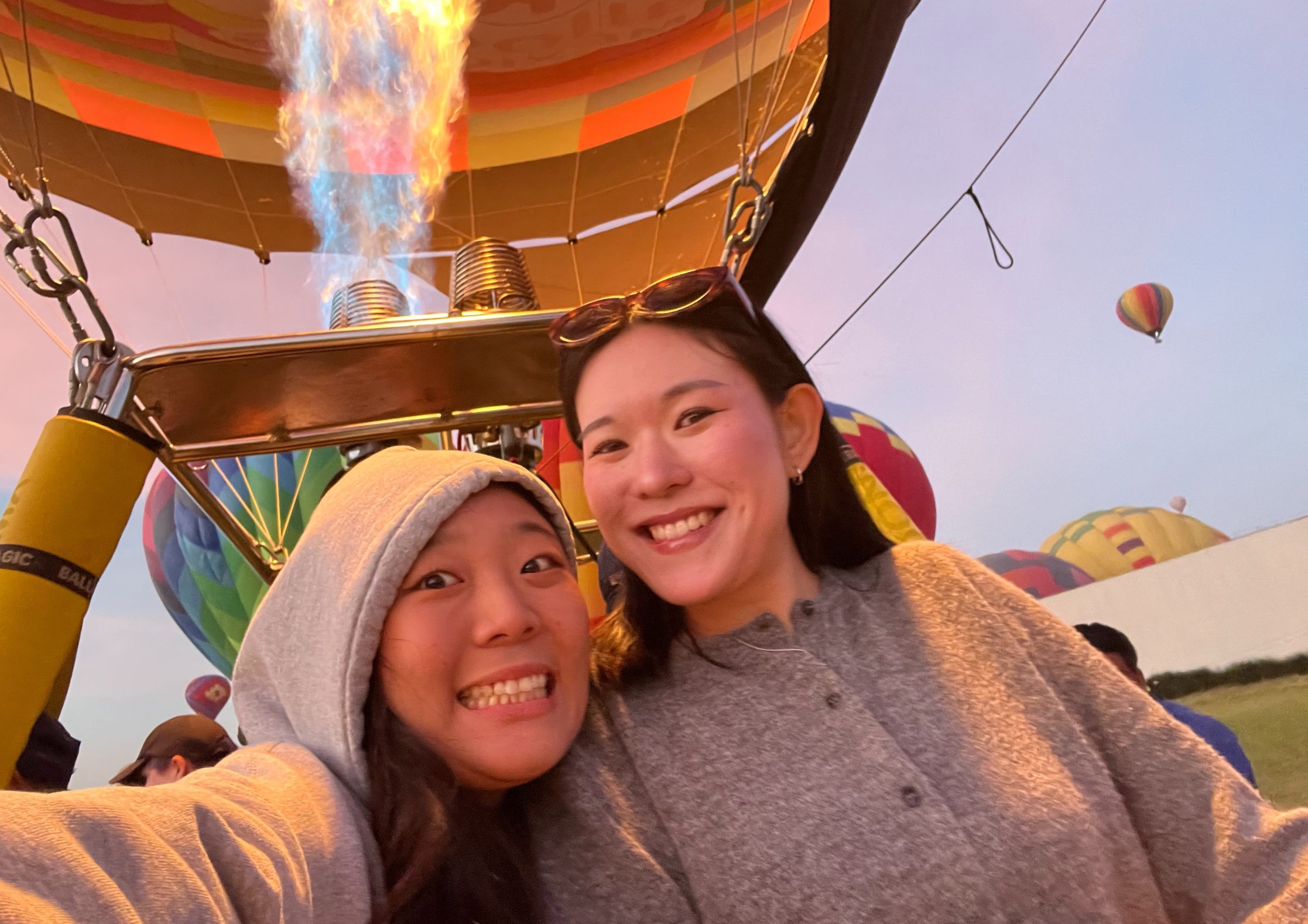 熱気球で早朝テオティワカン遺跡観賞！＜朝食付＞